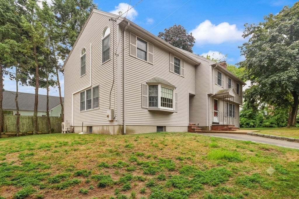 173 Vine Rock St