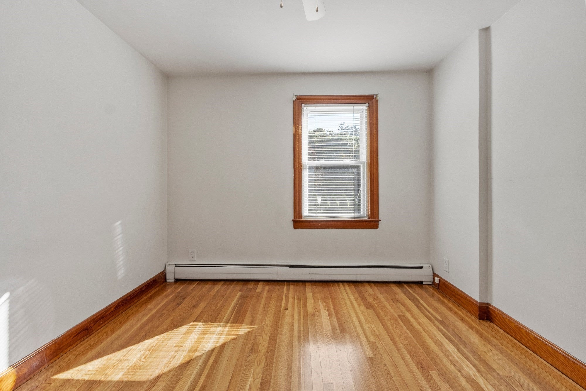 29 Elizabeth St, Gardner, MA, 29 Elizabeth St, Gardner, MA Photo #12
