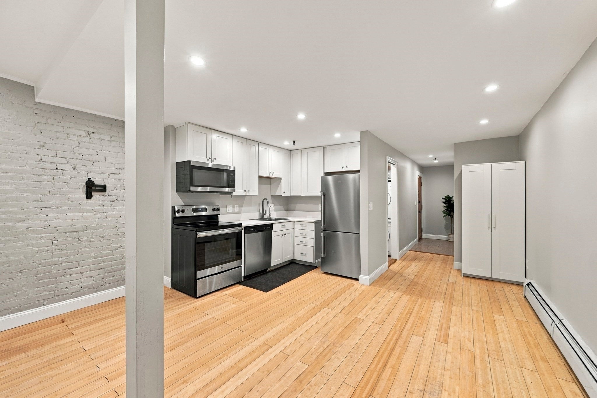 25 Saint Stephen St 2