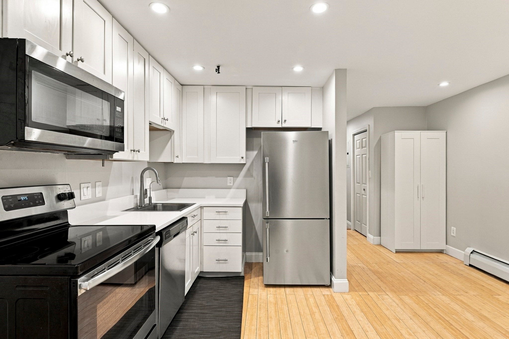 25 Saint Stephen St 2