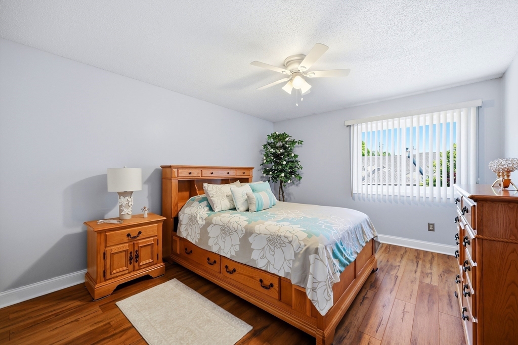204 Brookfield Ln #204, Agawam, MA Photo #22