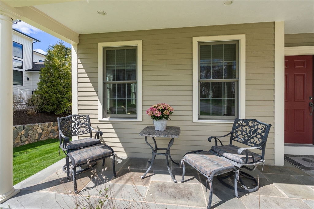 22 Edwardel Rd