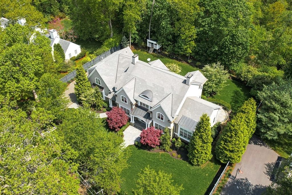 99 Old Colony Rd