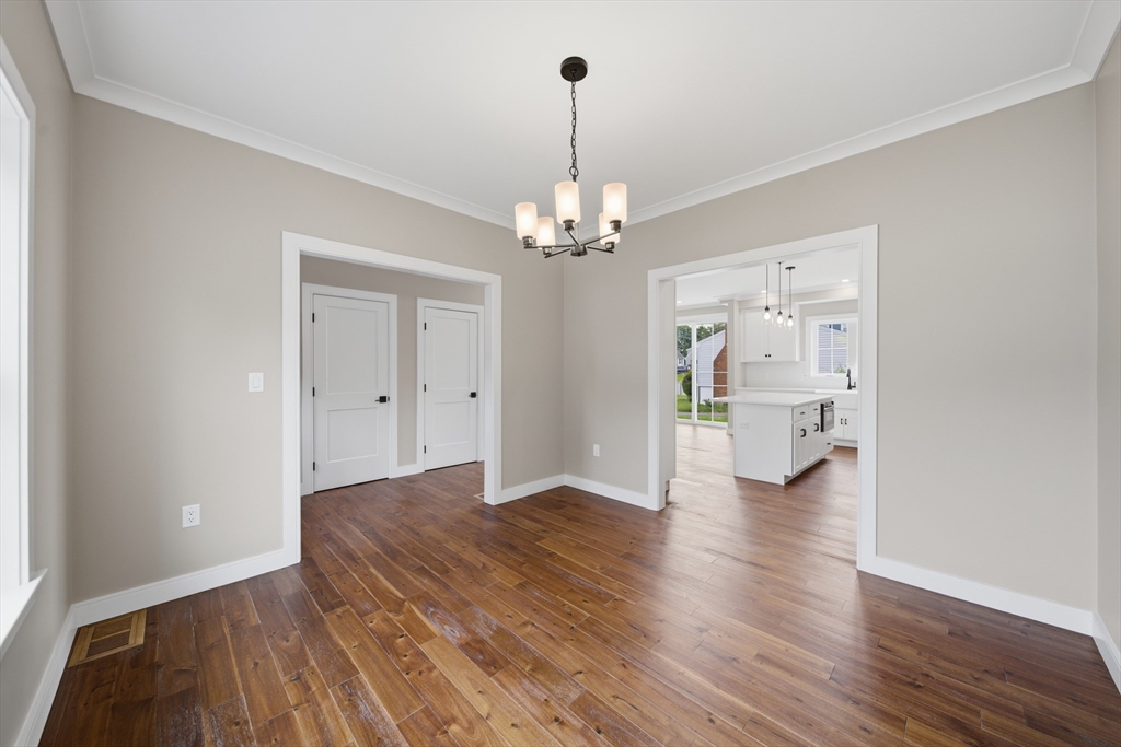 40 Ferncroft Rd