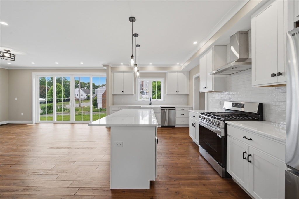 40 Ferncroft Rd