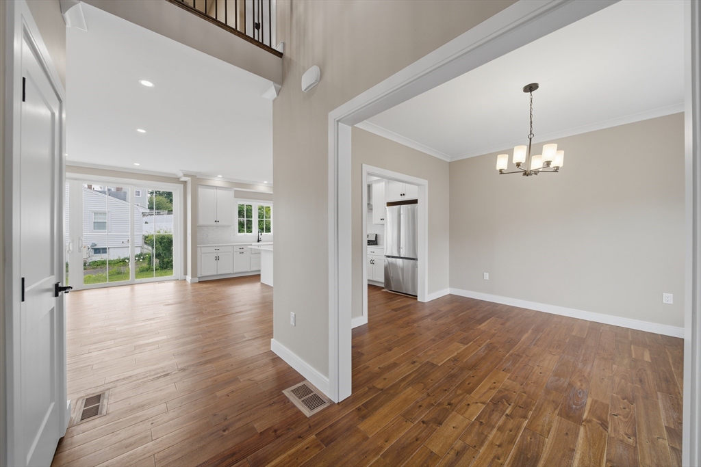 40 Ferncroft Rd