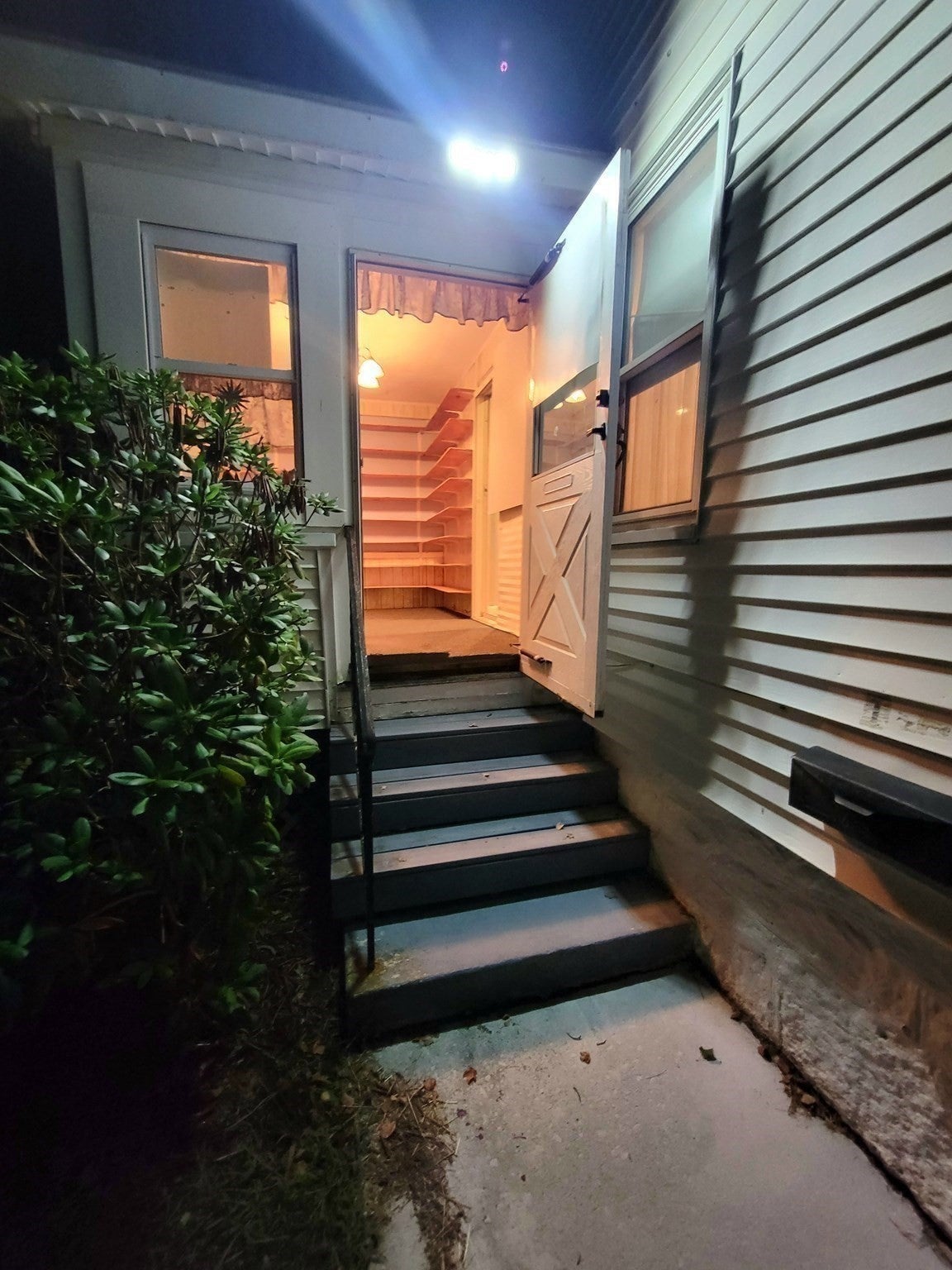 185 Dracut St, Lowell, MA, 185 Dracut St, Lowell, MA Photo #15