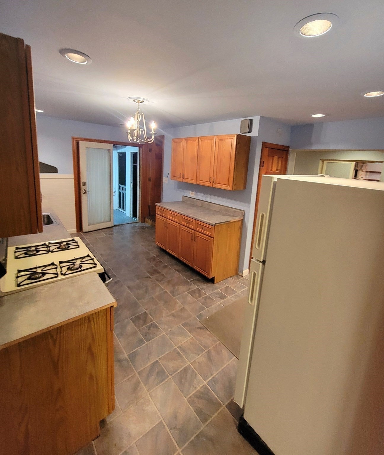 185 Dracut St, Lowell, MA, 185 Dracut St, Lowell, MA Photo #6