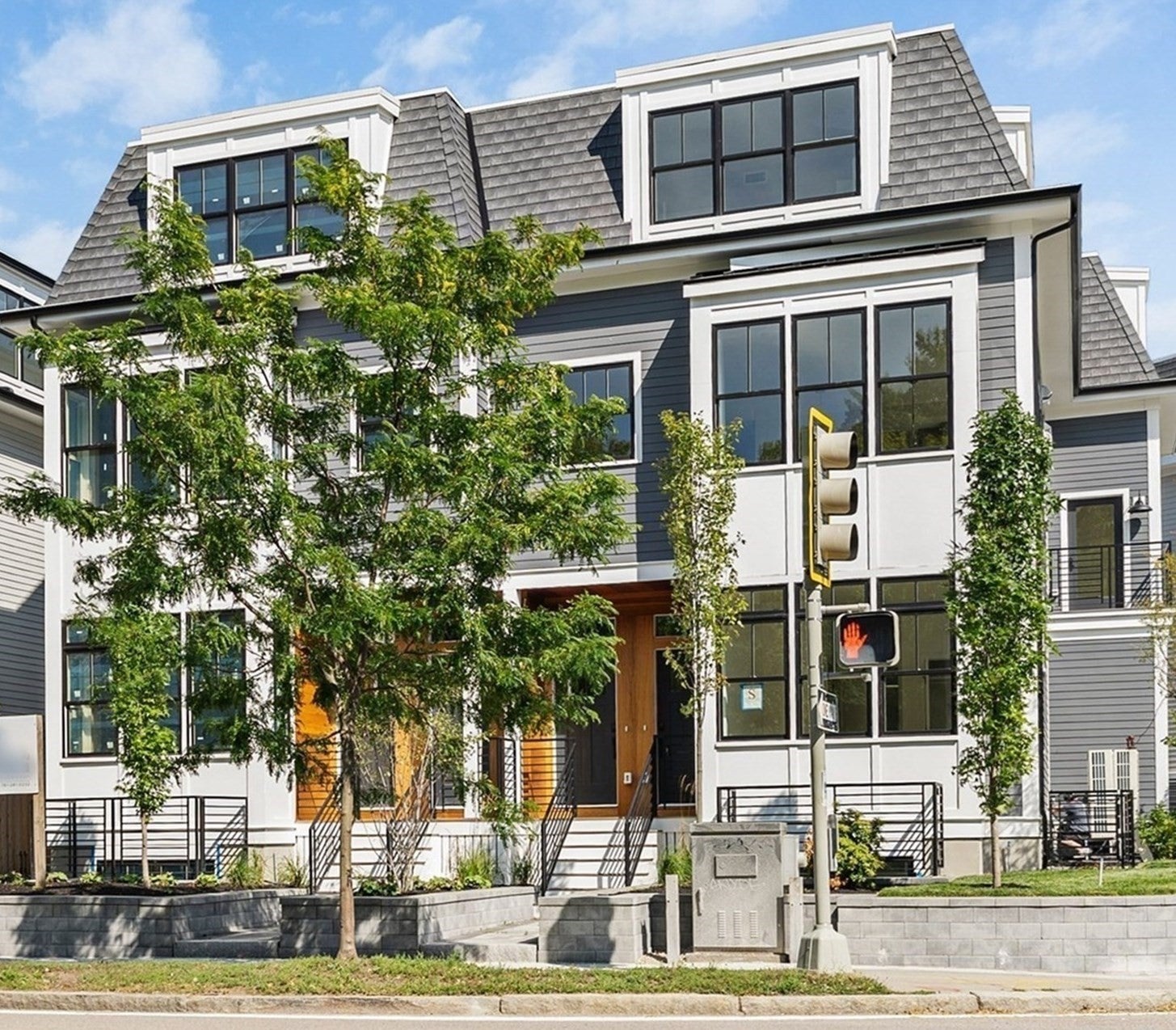 Photo of 325A Alewife Brook Pkwy, Somerville, MA