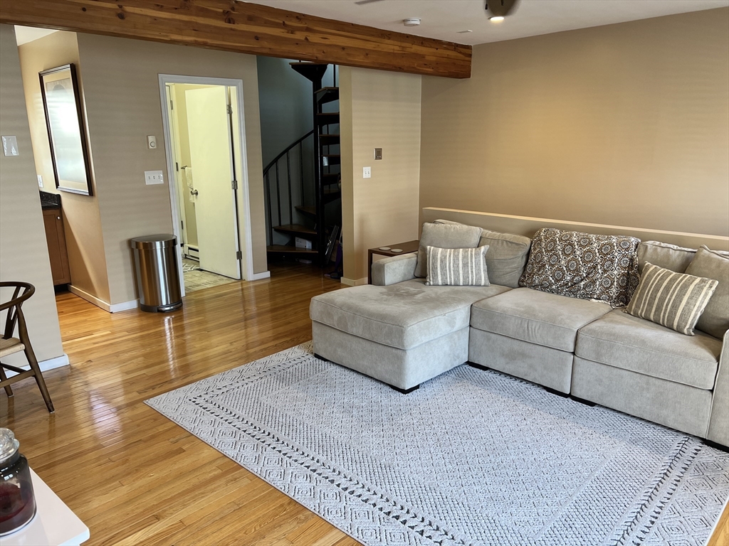 5 Winthrop St #2, Boston, MA, 5 Winthrop St #2, Boston, MA Photo #6