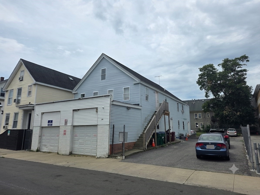 168 Suffolk St, Lowell, MA Photo #1