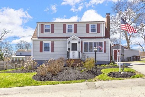 45 Doris Dr Weymouth MA 02191