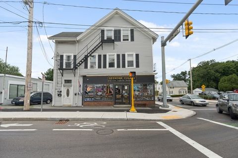 635 - 637 Fall River Ave Seekonk MA 02771