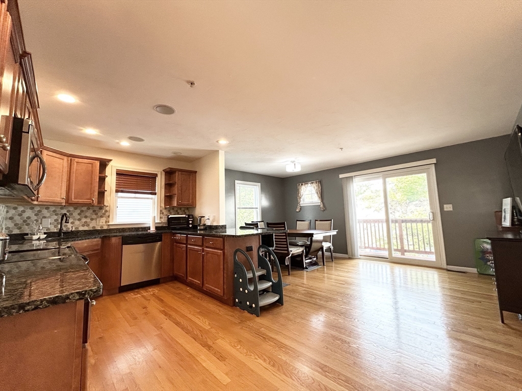 50 Des Moines Road E1