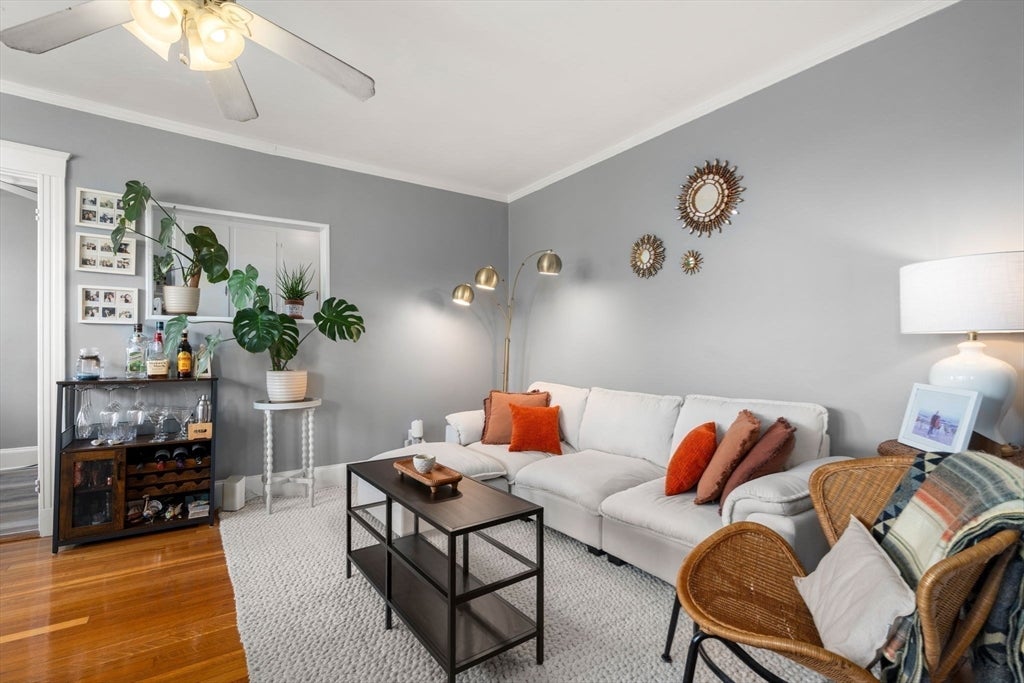 1607 Commonwealth Ave 24