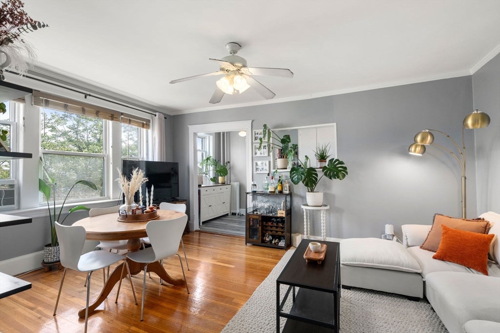 1607 Commonwealth Ave 24