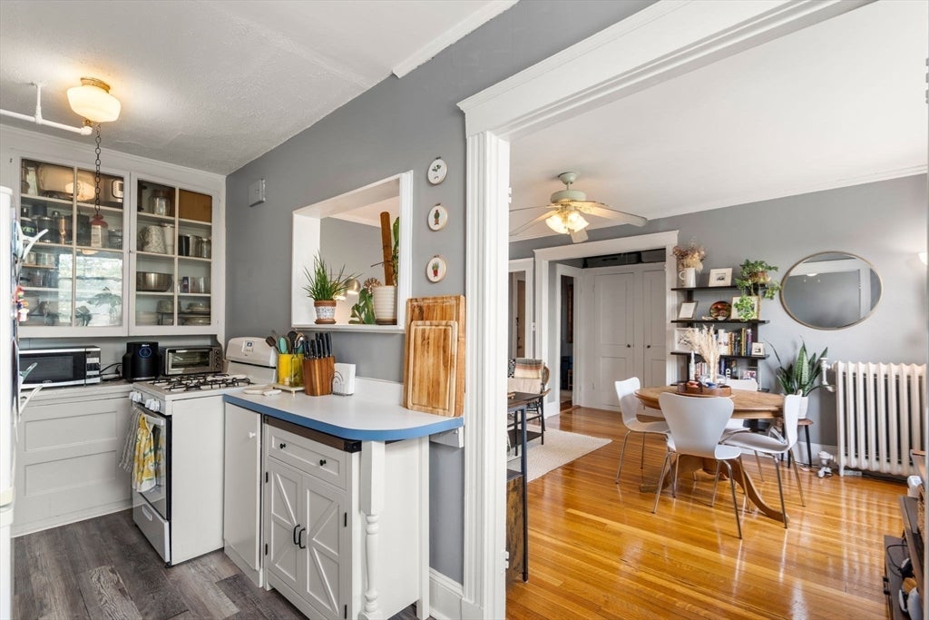 1607 Commonwealth Ave 24