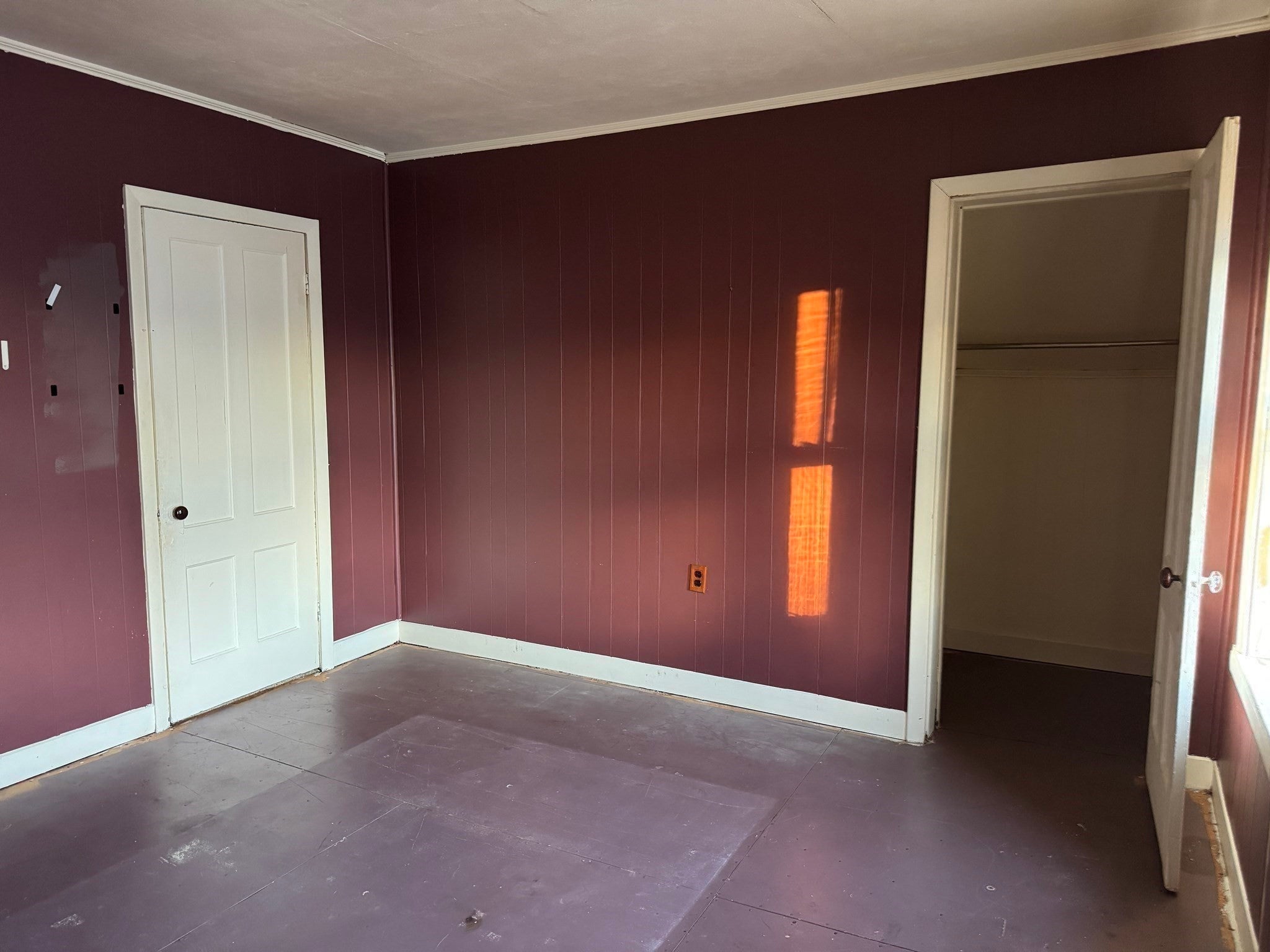 181 W London ST, Lowell, MA Photo #19