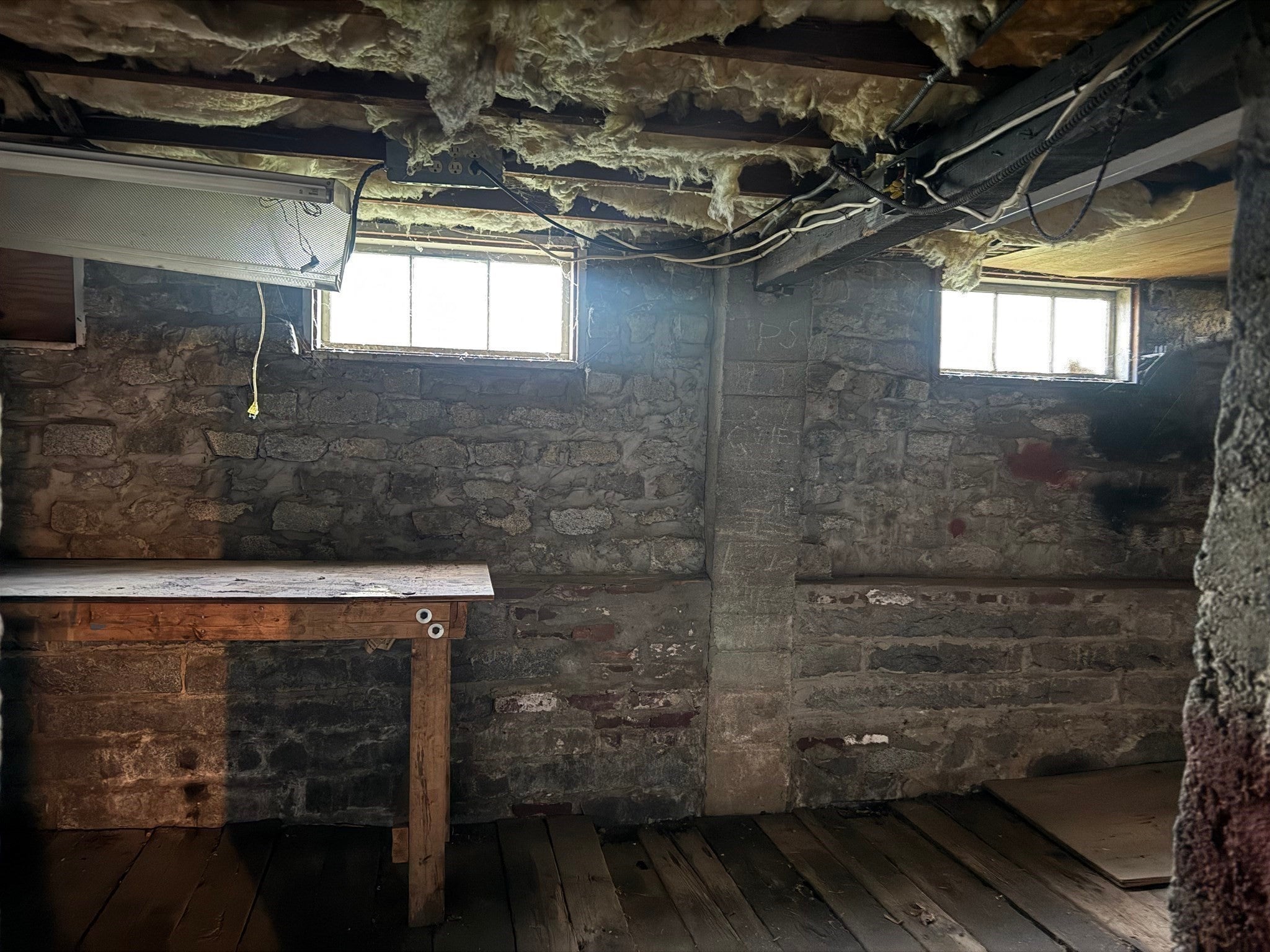 181 W London ST, Lowell, MA Photo #33