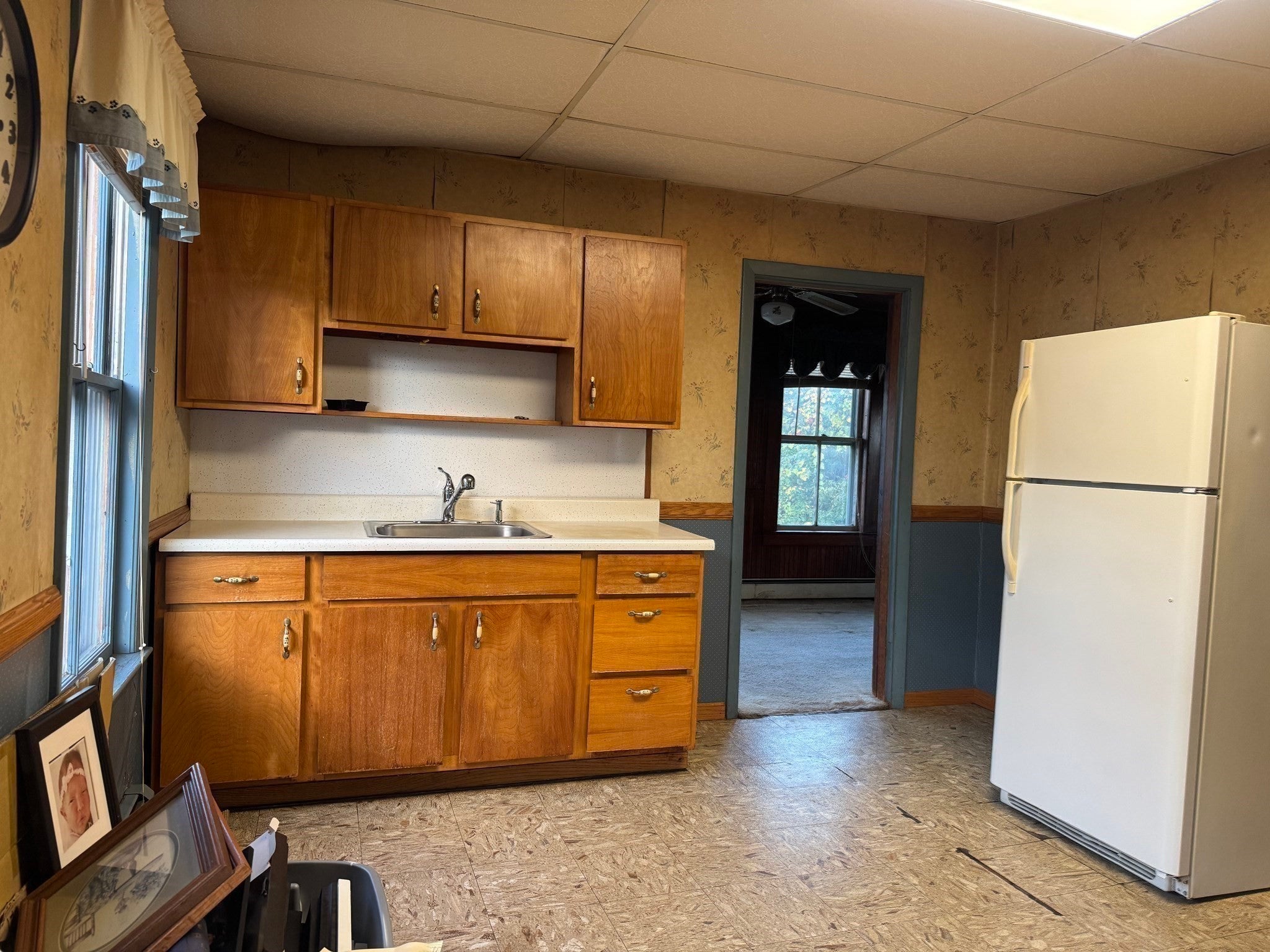 181 W London ST, Lowell, MA Photo #13