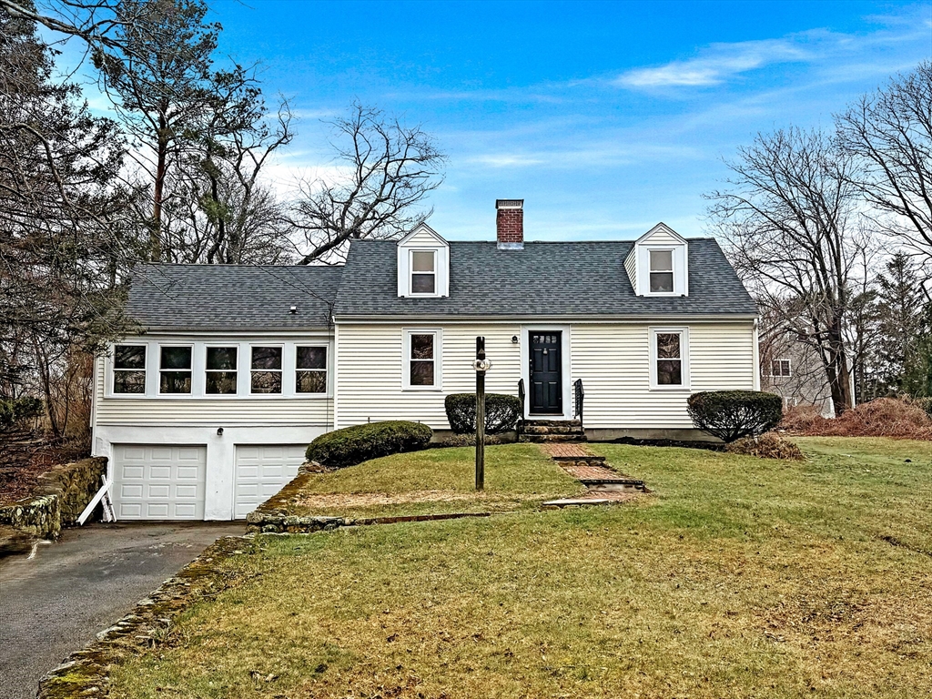 59 Greenfield Ln