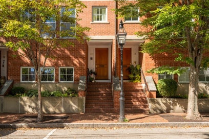 20 Porter Street 20 Portsmouth NH 03801