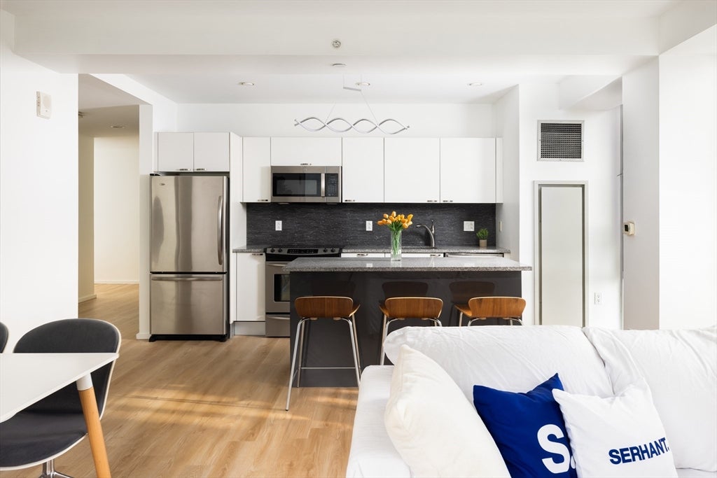 2 Earhart St #1003, Cambridge, MA, 2 Earhart St #1003, Cambridge, MA Photo #5