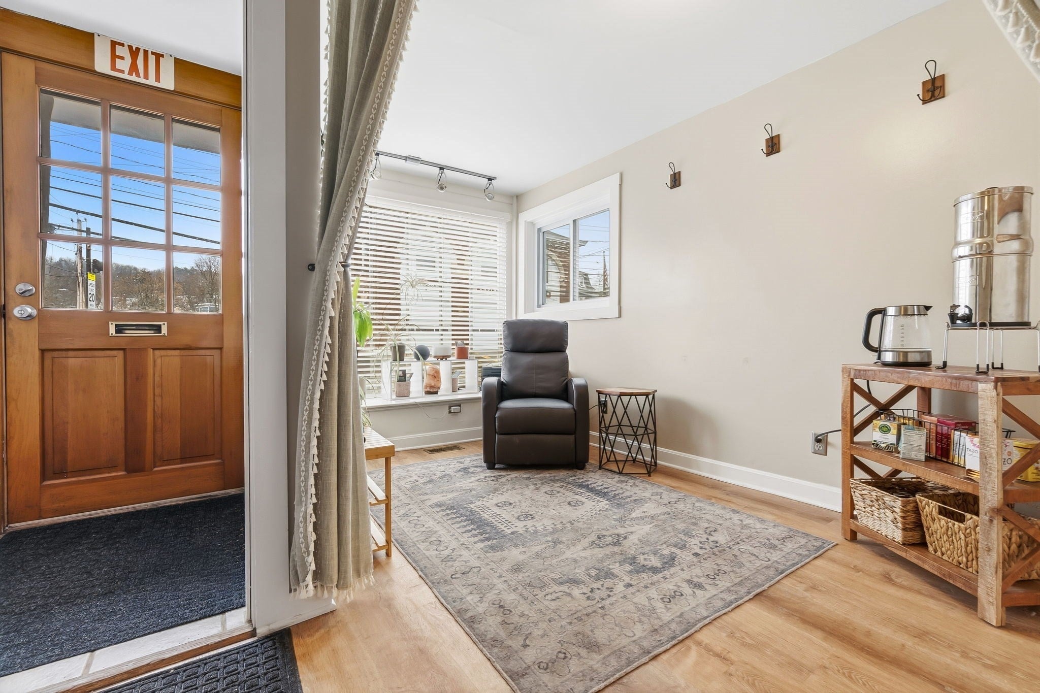 58 Central St 1-2
