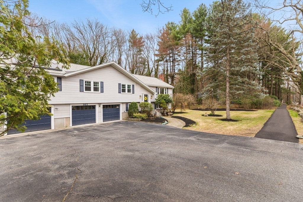142 Holliston St