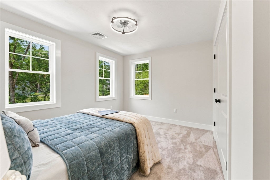 4 White Court, Douglas, MA Photo #36