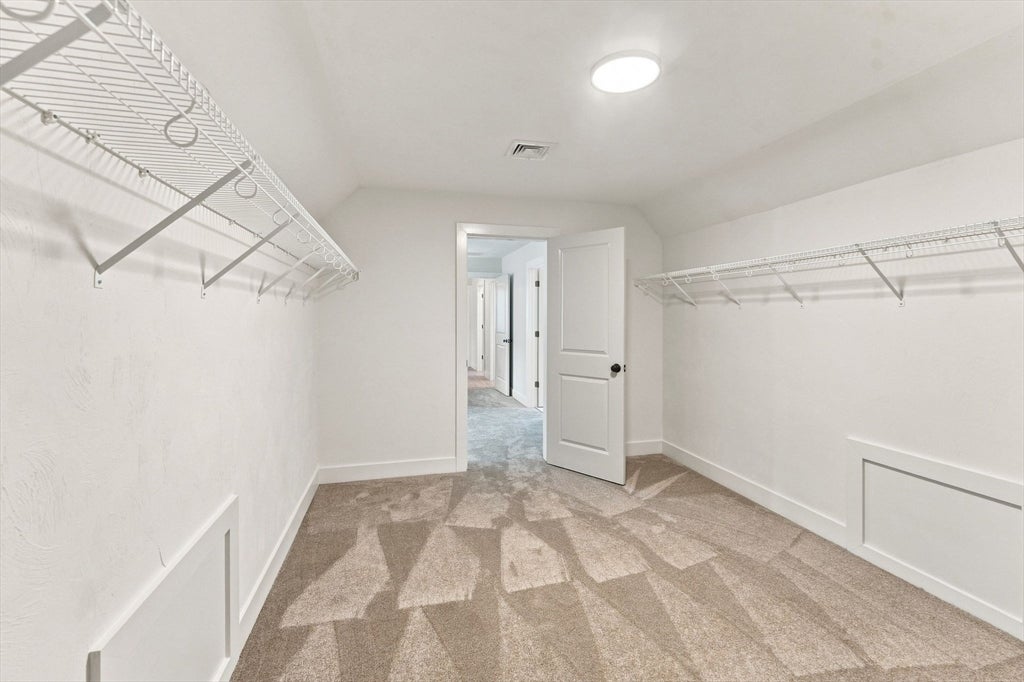 4 White Court, Douglas, MA Photo #29
