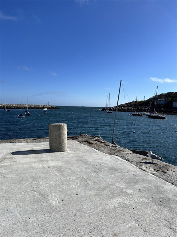 18 Tuna Wharf 18 Winter