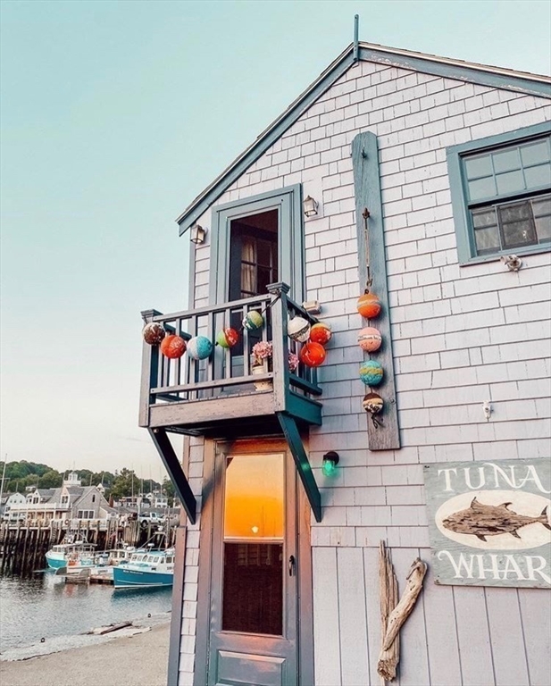 18 Tuna Wharf 18 Winter