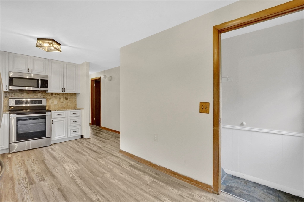 133 Mosier St