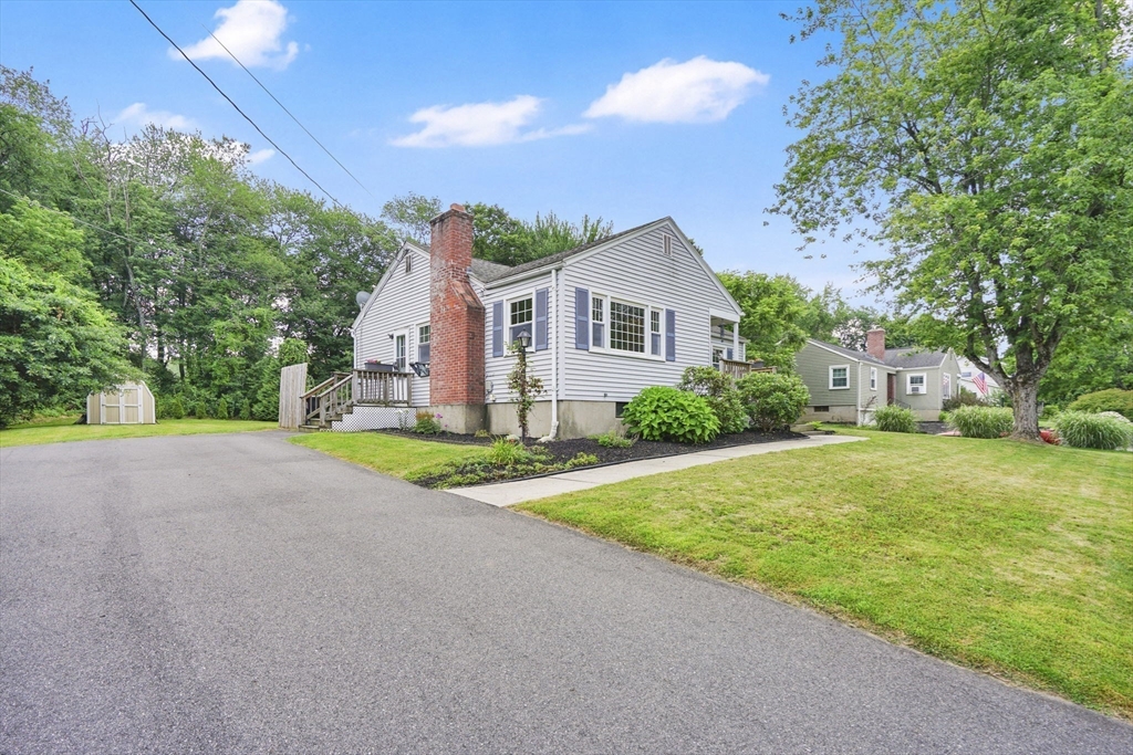 133 Mosier St