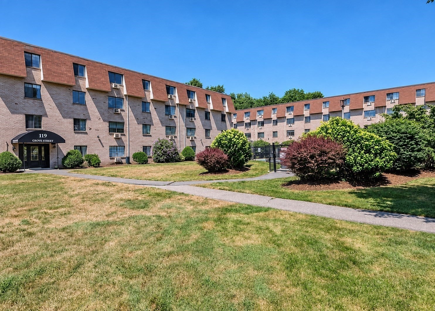 119 Grove Street #245, Rockland, MA, 119 Grove Street #245, Rockland, MA Photo #2