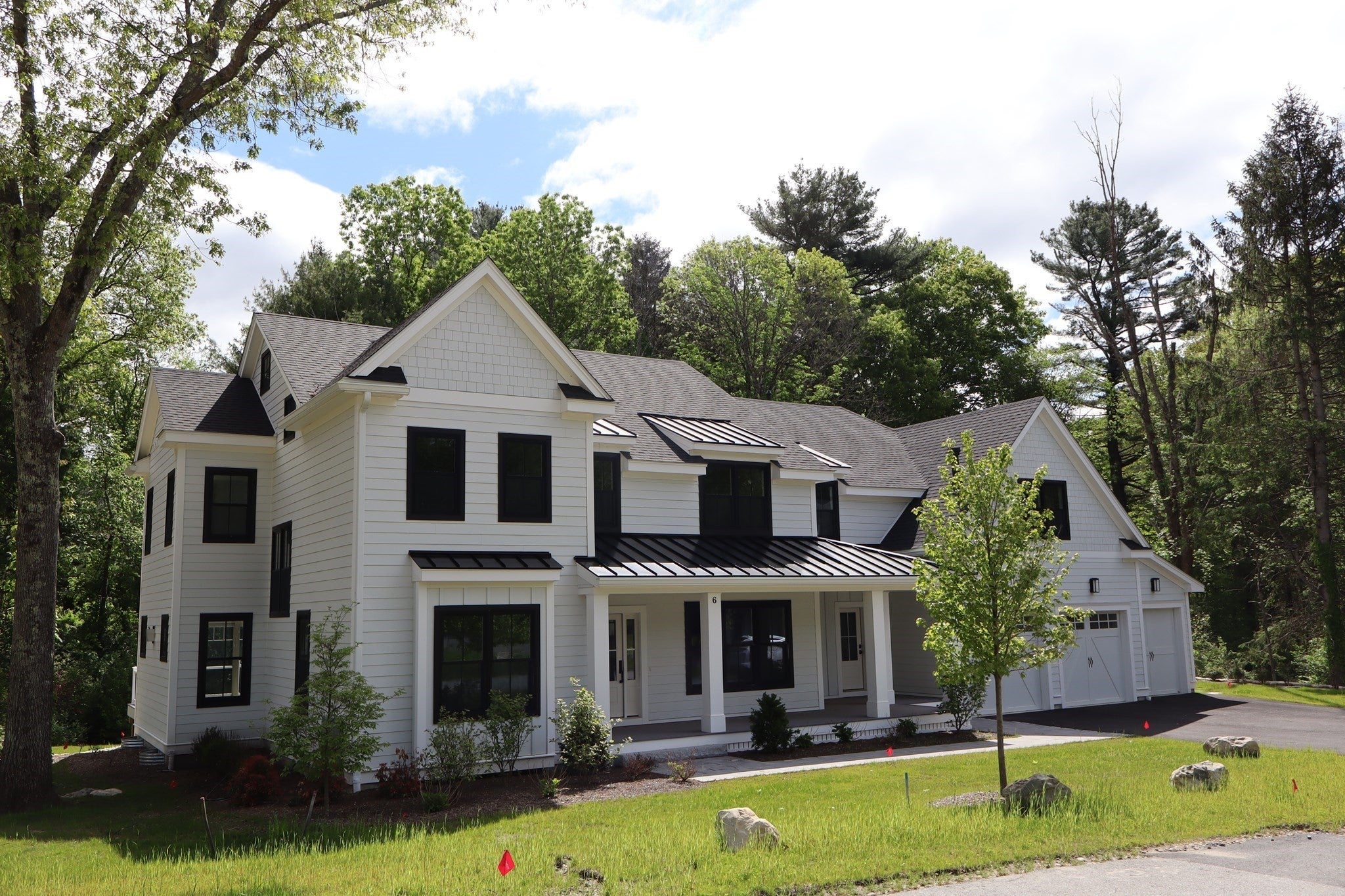 6 Clifford Lane