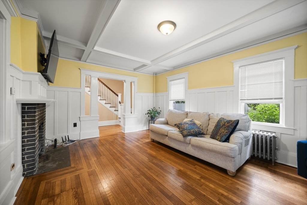 62 Homestead Avenue