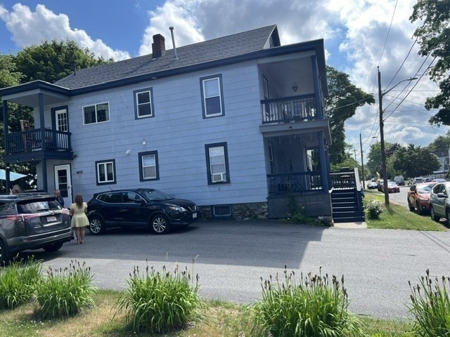 86-88 Eighth Ave