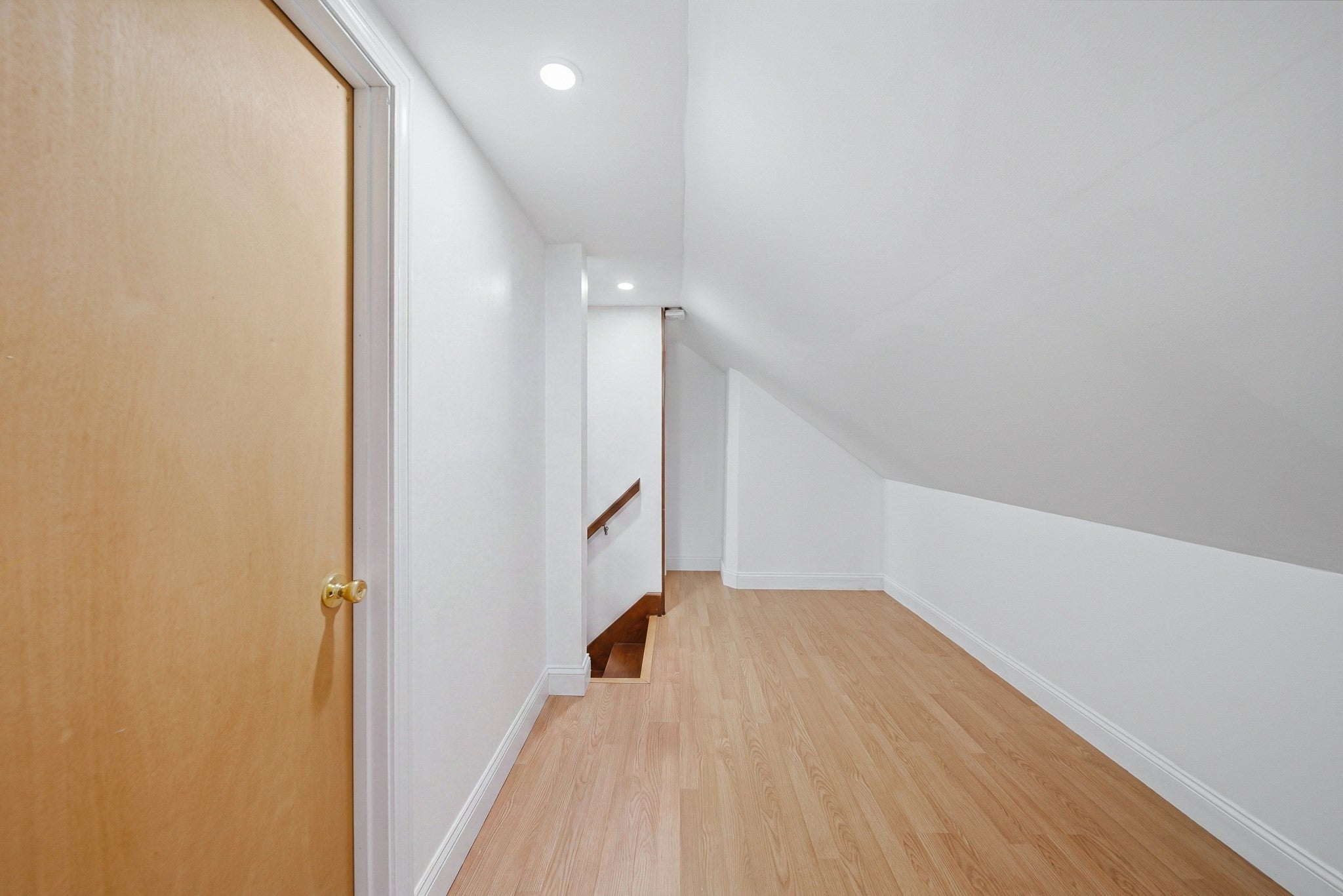 283 Longhill Ave, Somerset, MA Photo #23