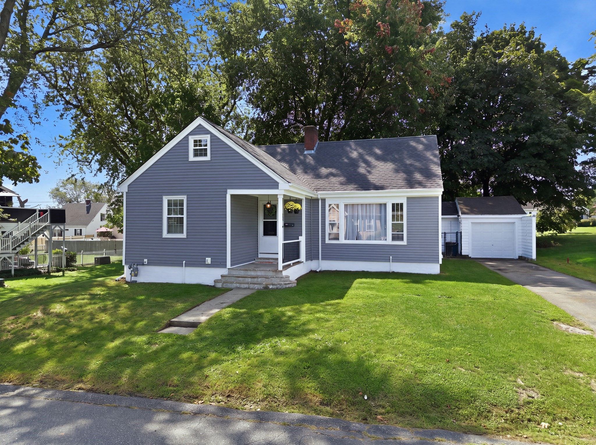 283 Longhill Ave