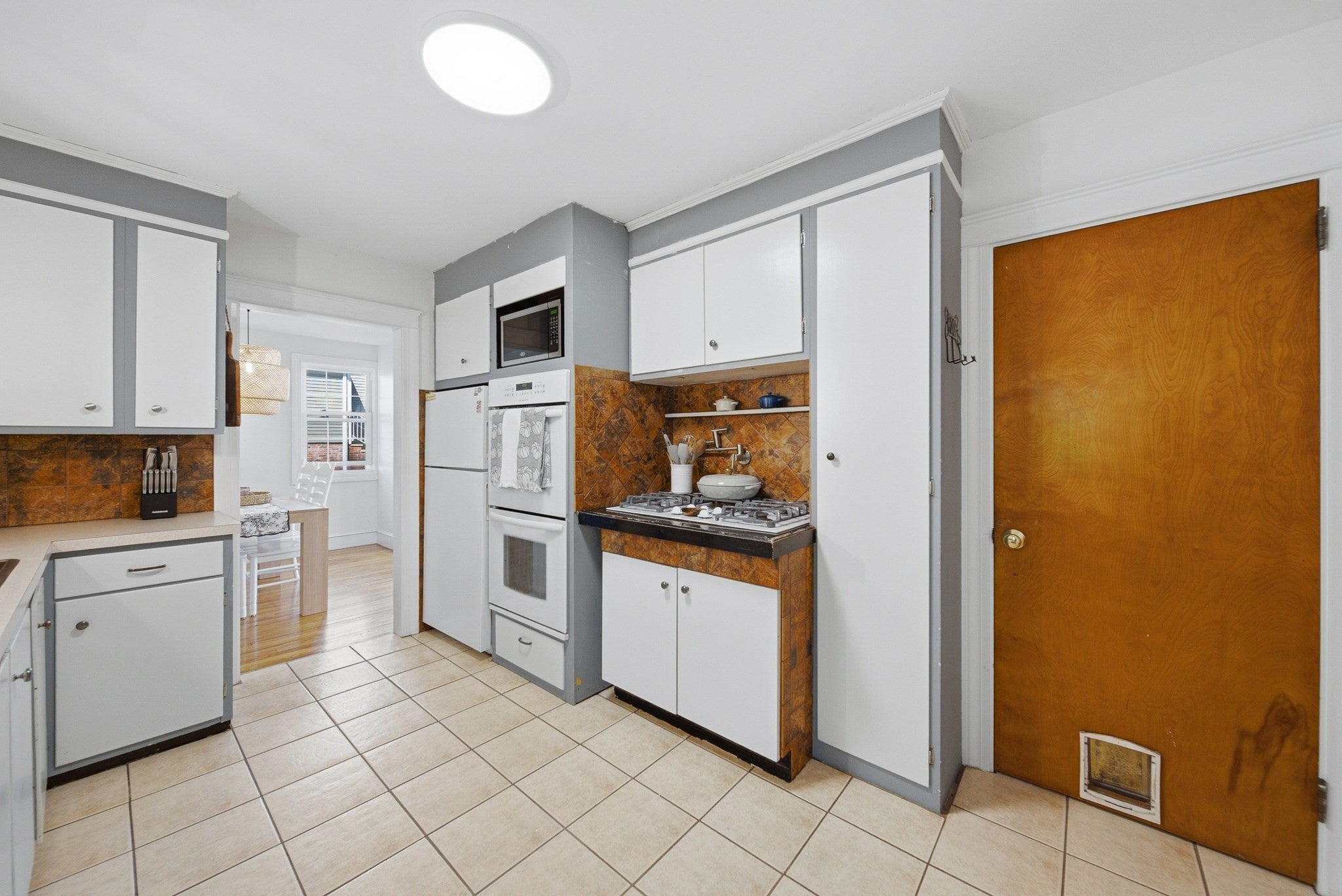 283 Longhill Ave, Somerset, MA Photo #12