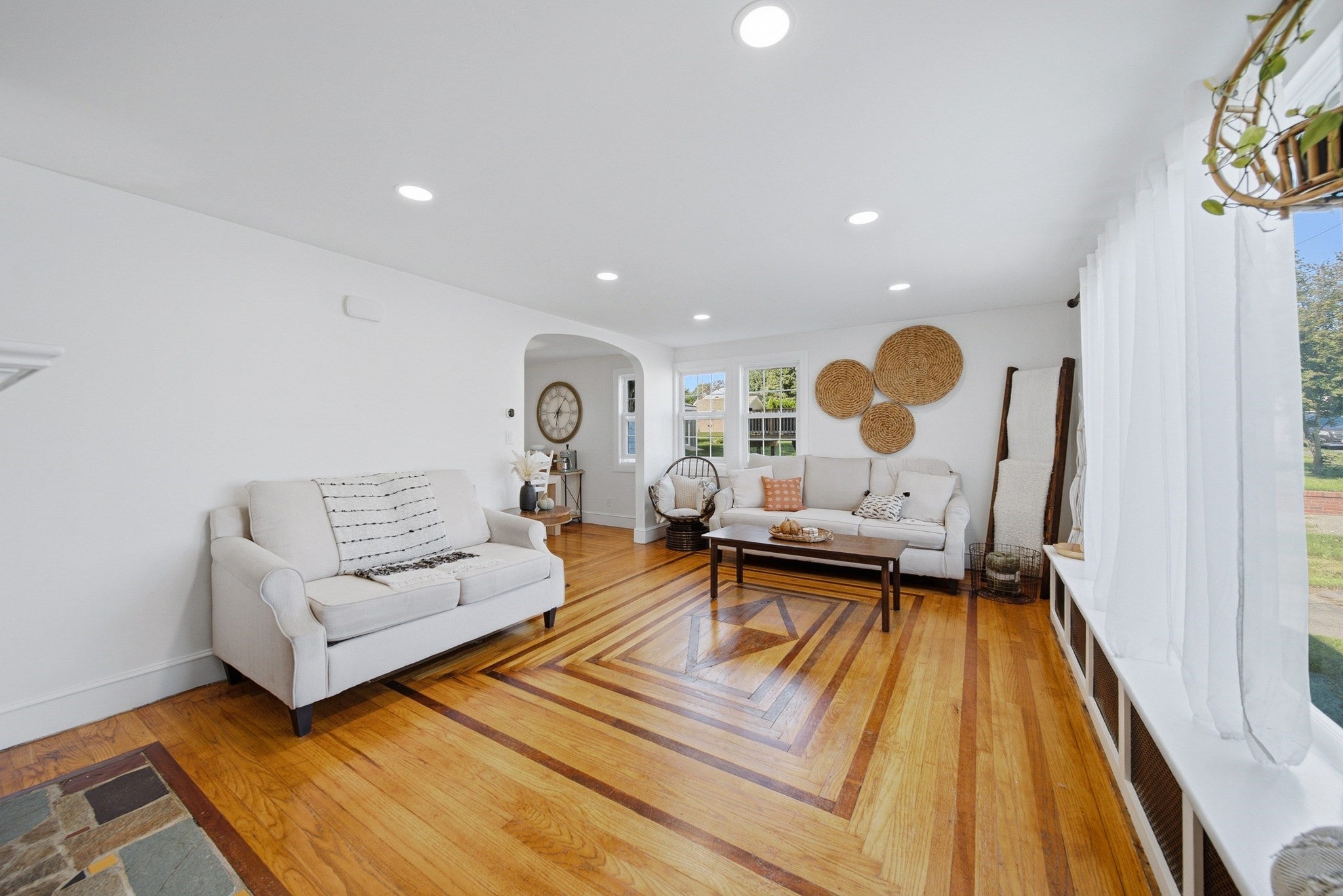 283 Longhill Ave, Somerset, MA Photo #6
