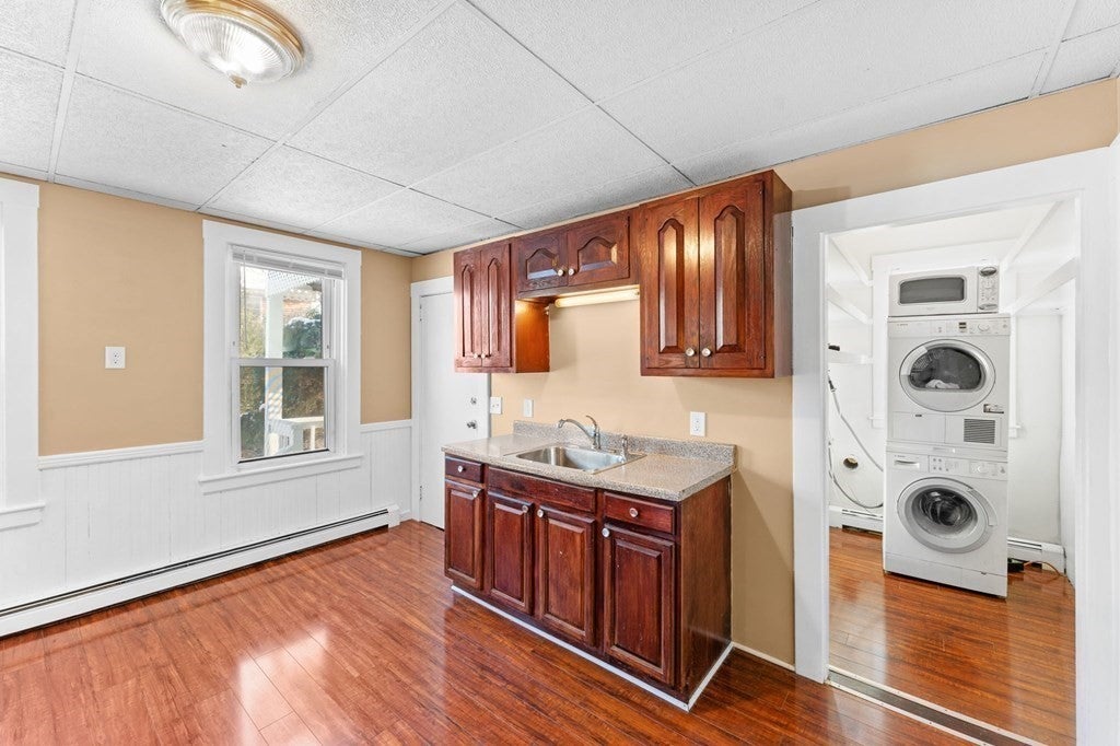 32 Carleton St, Whitman, MA, 32 Carleton St, Whitman, MA Photo #9