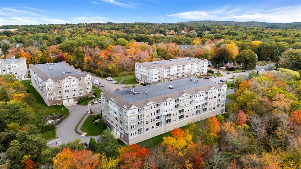 2213 Pennington Dr 2213