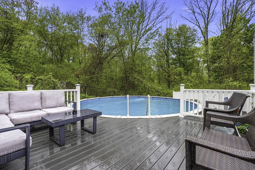 38 Gikas Ln