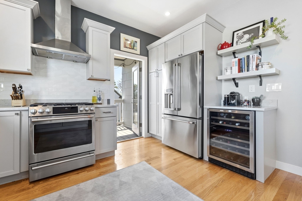 62 Saint Rose St #3, Boston, MA Photo #6
