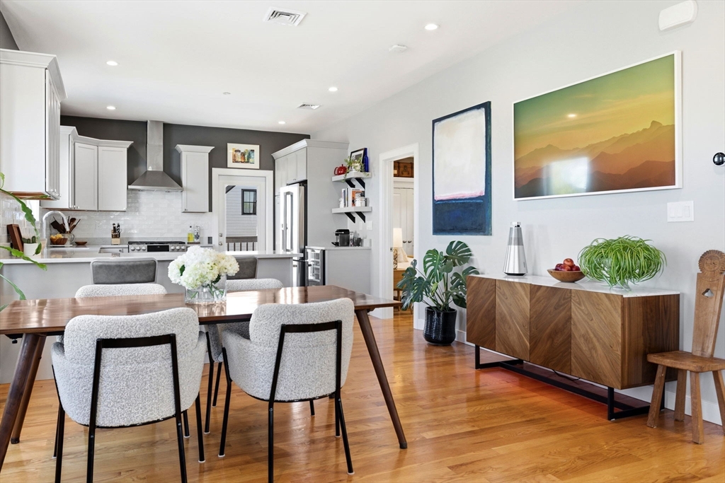 62 Saint Rose St #3, Boston, MA Photo #4