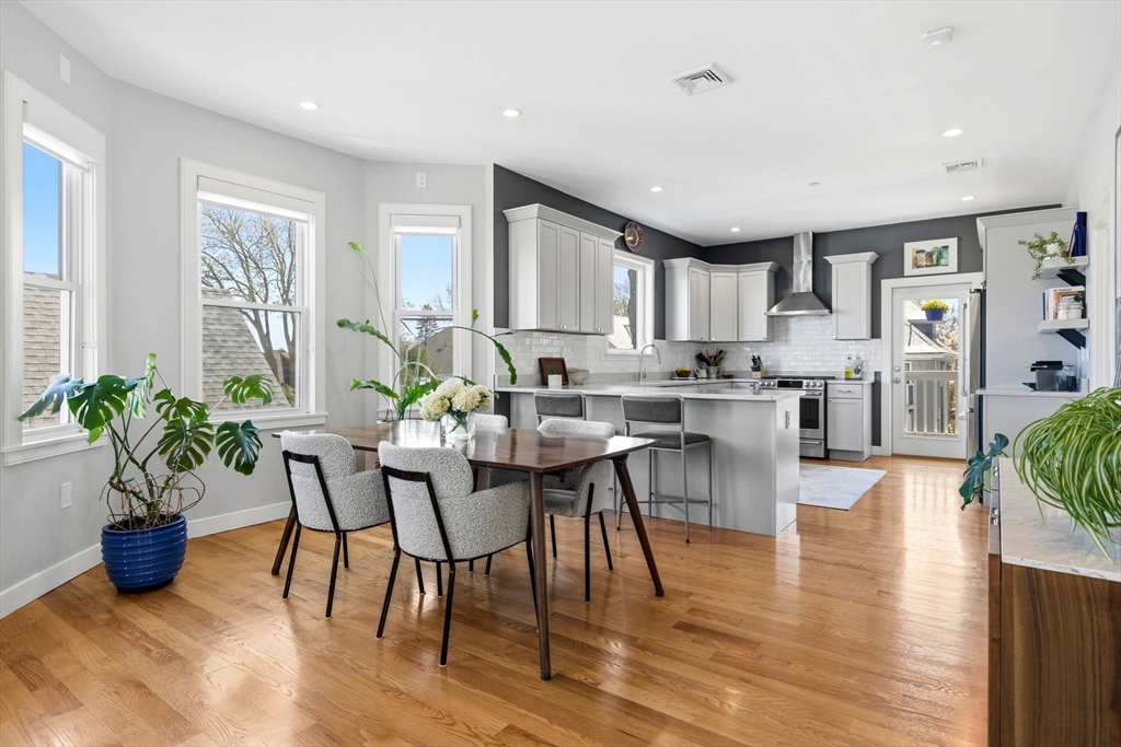 62 Saint Rose St #3, Boston, MA Photo #2