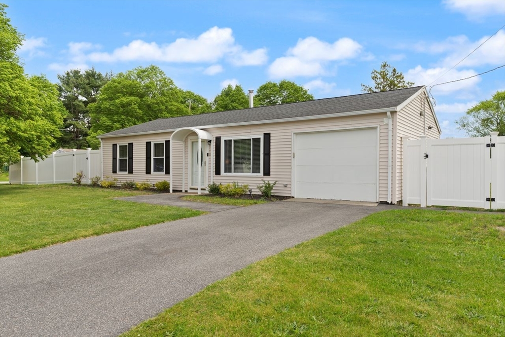 8 Viking Drive